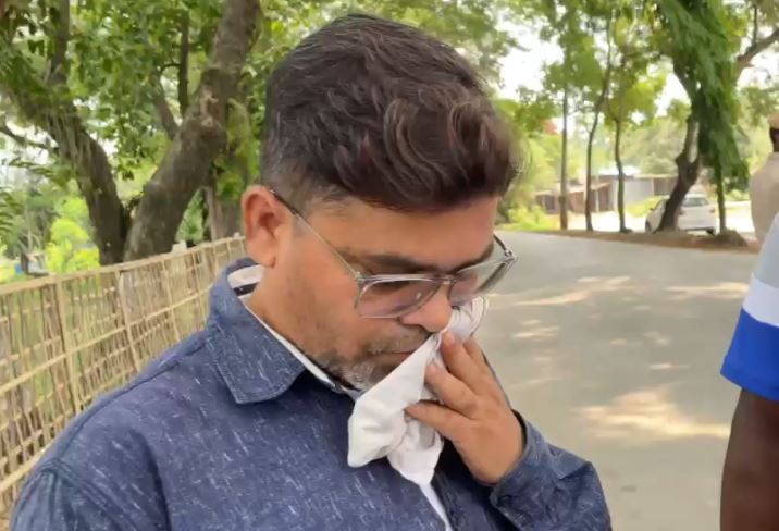 আক্রান্ত সাংবাদিক হিরন্ময় রায়